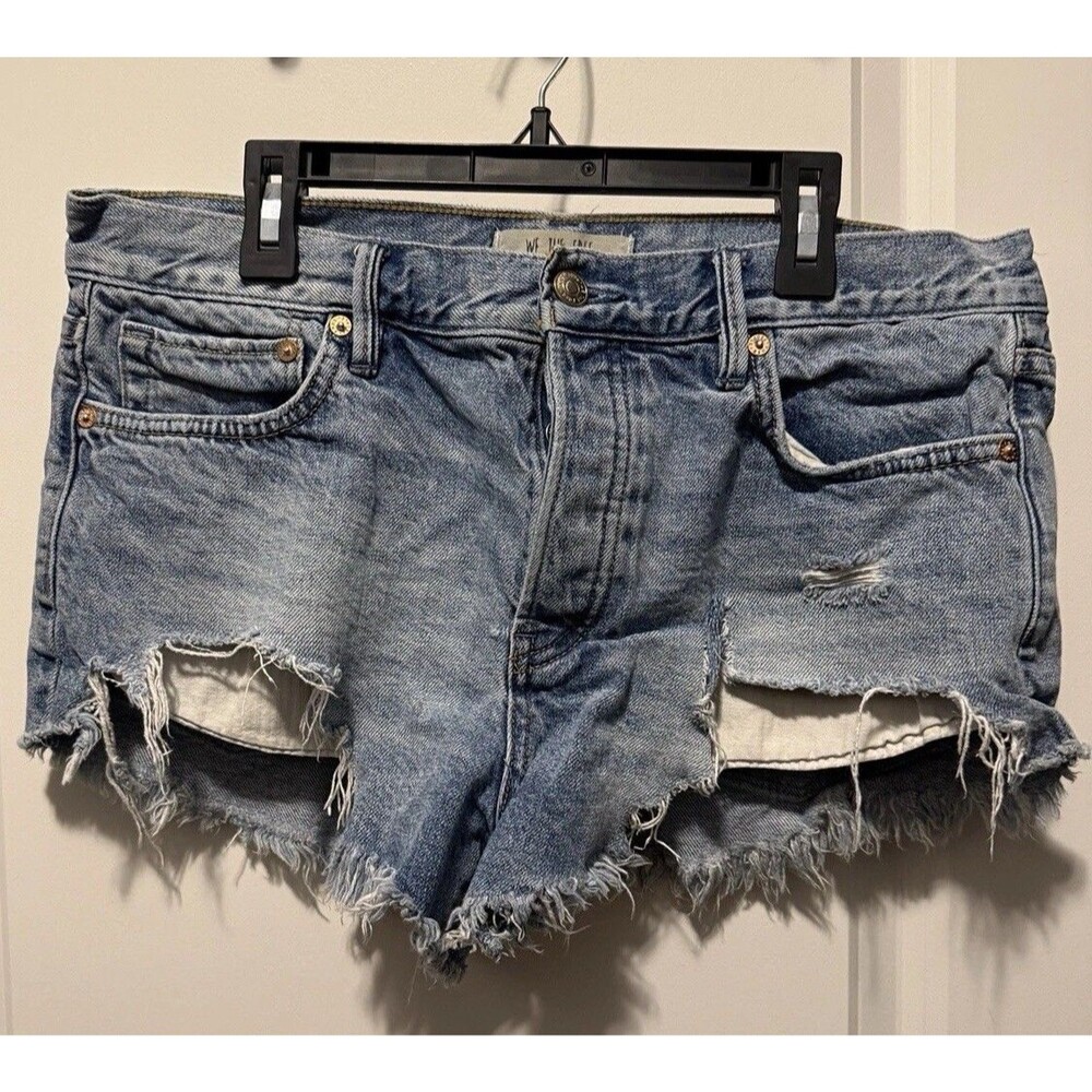 Free People Distressed Denim Cut Off Shorts High Rise Light Wash Boho Size 27